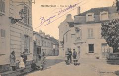 Montfermeil - La Rue De La Halle -
																					93370 Montfermeil
																			
