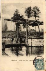 Peronne Ancien Pont Levis