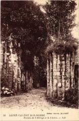 St Valery sur Somme Ruines de l'Abbaye et le Cloitre -
													80 Somme
												