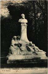 Amiens Monument de Jules Verne à Amiens