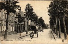 Abbeville Boulevard de la Republique à Abbeville