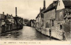 Abbeville vieilles maison sur la Somme à Abbeville