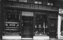 Amiens - Carte Photo - Victor Debrie - Horlogerie Orfevrerie - 27 Rue Des à Amiens