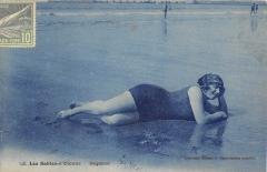 Les Sables D'Olonne - Baigneuse aux Sables-d'Olonne