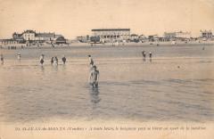 Saint Jean De Monts - A Toute Heure Les Baigneurs à Saint-Jean-de-Monts