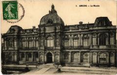 Amiens le Musee à Amiens