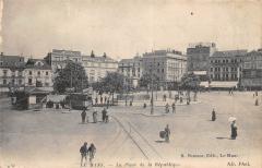 Le Mans - La Place Republique -
																					72100 Le Mans
																			