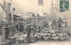 Boulogne Sur Mer - L'Arrivee Du Poisson -
																					62200 Boulogne-sur-Mer
																			