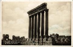 Baalbeck Colonnes du Temple de Jupiter Lebanon