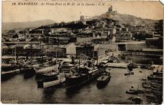 Marseille vieux port et Notre Dame de la Garde à Marseille