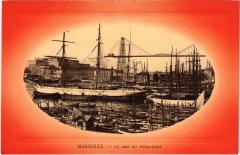 Marseille un coin du vieux port à Marseille