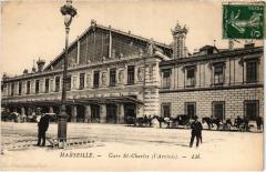 Marseille Gare Saint-Charles à Arles