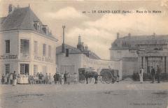 Le Grand Luce - Place De La Mairie