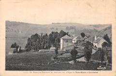 Un Panorama Dominant Les Alentours Des Villages De Vins Haut Et Lavazeze