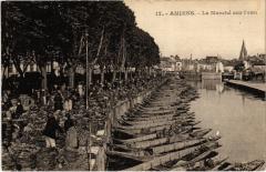 Amiens le marche sur l'Eau à Amiens