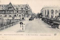Deauville La Plage Fleurie - La Rue Gontaut Biron -
																					14800 Deauville
																			