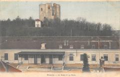 Etampes - La Gare Et La Tour à Étampes