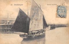 Dunkerque - Bateau De Peche à Dunkerque