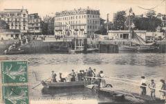Trouville Deauville - Le Bac -
																					14800 Deauville
																			