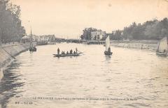 Le Pouliguen - Le Bateau De Passage Entre Le Pouliguen Et La Baule au Pouliguen