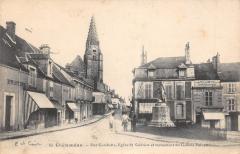 Chateaudun - Rue Gambetta à Châteaudun