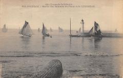 Ile D'Oleron - Sortie Des Bateaux De Peche A La Cotiniere -
													17 Charente Maritime
												