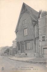 Luynes - Maison Ancienne à Luynes