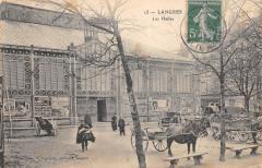 Langres - Les Halles -
																					52200 Langres
																			