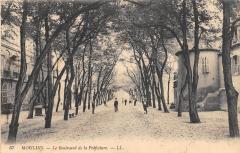 Moulins - Le Boulevard De La Prefecture à Moulins