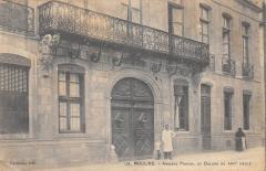Moulins -  Ancien Portail Et Balcon -
																					03000 Moulins
																			