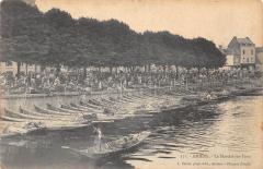 Amiens - Le Marche Sur L'Eau -
																					80080 Amiens
																			