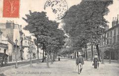 Tours - Le Boulevard Heurteloup -
																					37200 Tours
																			