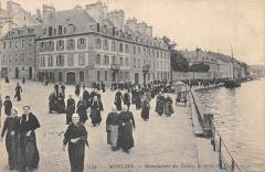 Morlaix - Manufacture Des Tabacs - La Sortie Des Cigarieres -
																					29600 Morlaix
																			