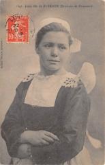 Jeune Fille De Pleuven -
																					29170 Pleuven
																			