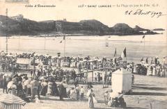 Saint Lunaire - La Plage Un Jour De Fete -
																					35800 Saint-Lunaire
																			