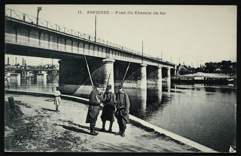 Carte postale ancienne Pont du Chemin de fer à Levallois-Perret