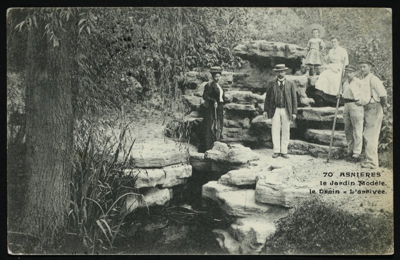 Carte postale ancienne Le jardin modèle - le Drain - l'arrivée à Asnières-sur-Seine