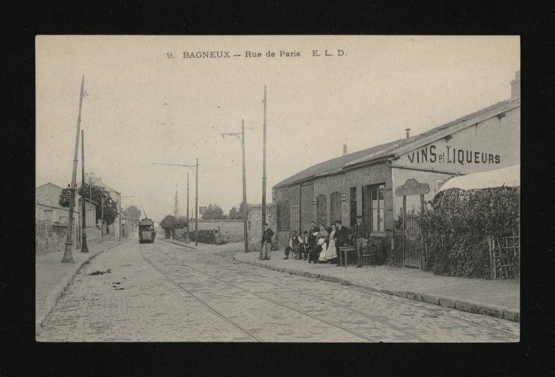 Carte postale ancienne Rue de Paris à Bagneux