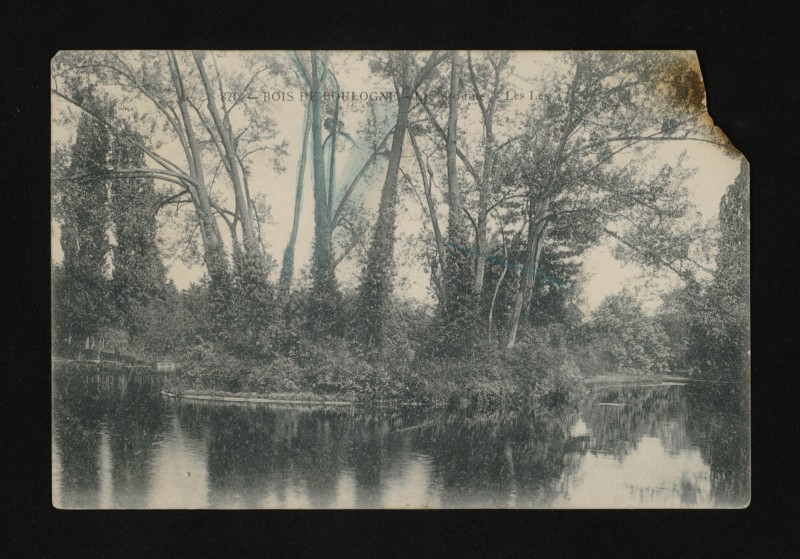 Carte postale ancienne Bois de Boulogne - Lac Saint-James - Les Iles à Paris 16e