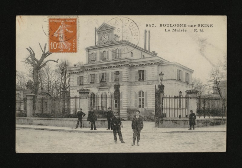 Carte postale ancienne La Mairie à Boulogne-Billancourt