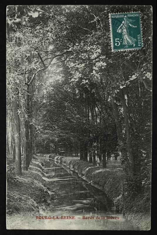 Carte postale ancienne Bords de la Bièvre à Bourg-la-Reine