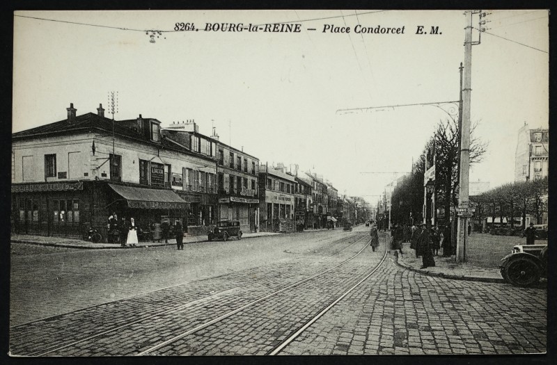 Carte postale ancienne Place Condorcet à Bourg-la-Reine