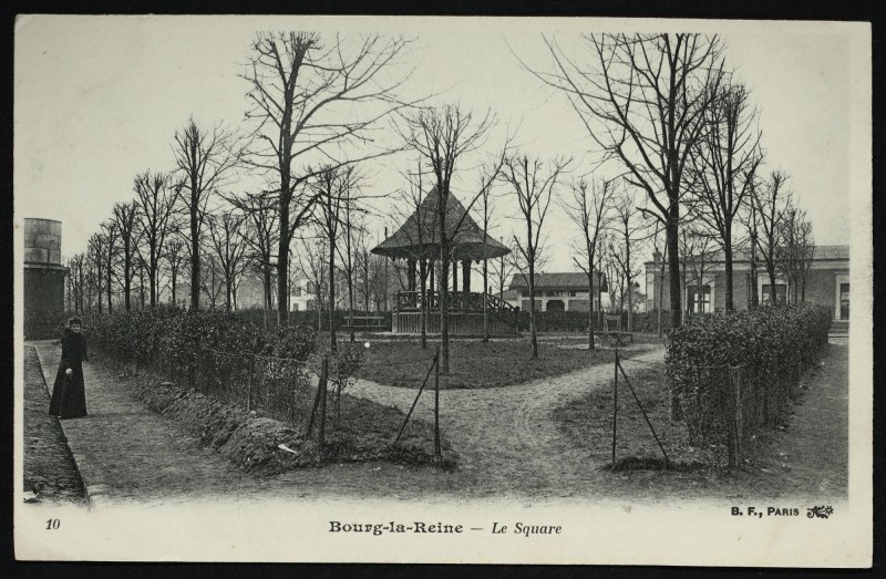 Carte postale ancienne Le Square à Bourg-la-Reine