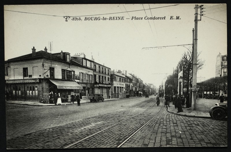 Carte postale ancienne Place Condorcet à Bourg-la-Reine