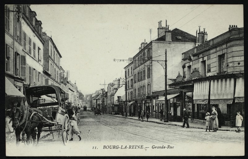 Carte postale ancienne Grande-Rue à Bourg-la-Reine