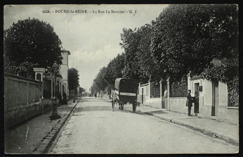 Carte postale ancienne La rue le Bouvier à Bourg-la-Reine