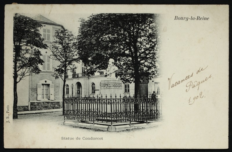 Carte postale ancienne Statue de Condorcet à Bourg-la-Reine