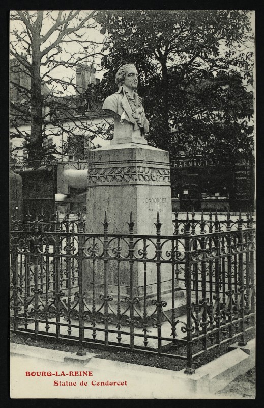 Carte postale ancienne Statue de Condorcet à Bourg-la-Reine