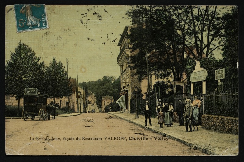 Carte postale ancienne Rue de Jouy, façade du Restaurant Valrof, Chaville-Vélizy à Viroflay