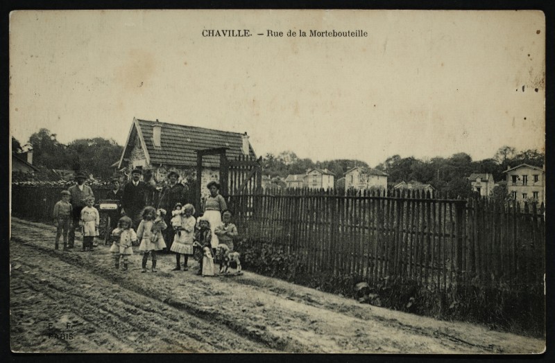 Carte postale ancienne Rue de la Mortebouteille à Chaville